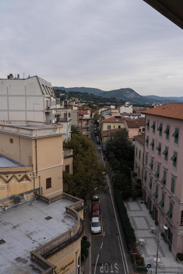New Central Apartment & Rooms Montecatini Terme Exteriér fotografie